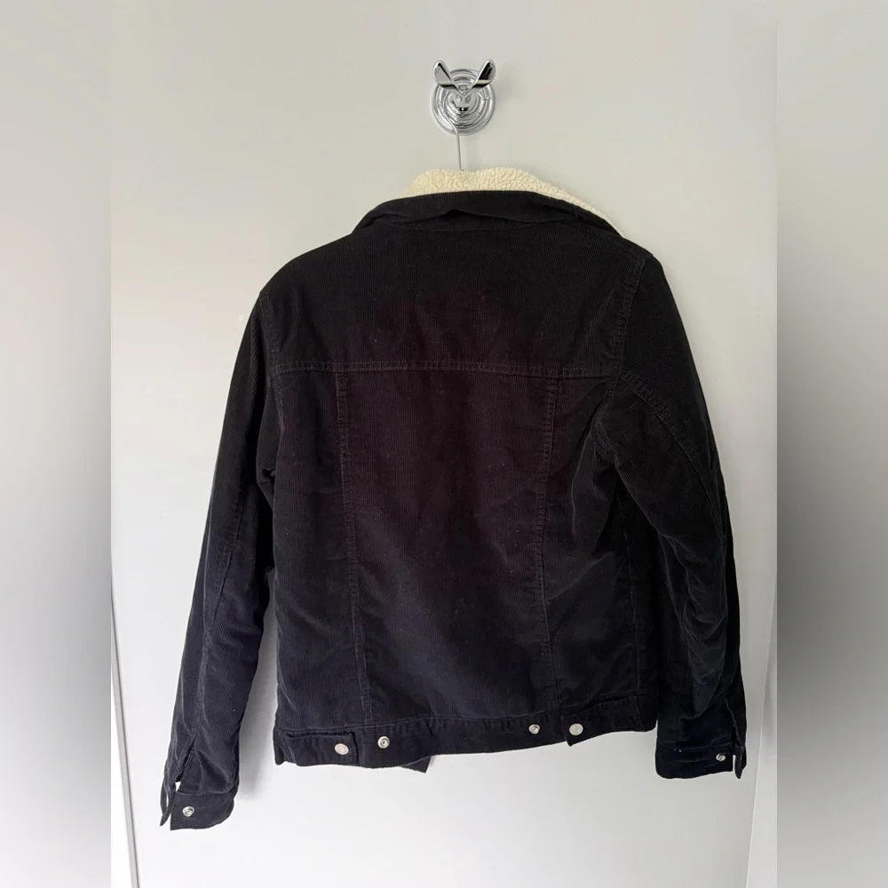 Pull&Bear Black Corduroy Jacket with Cream Sherpa Lining - Picture 2 of 7